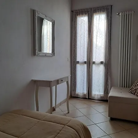 Apartment Pia *