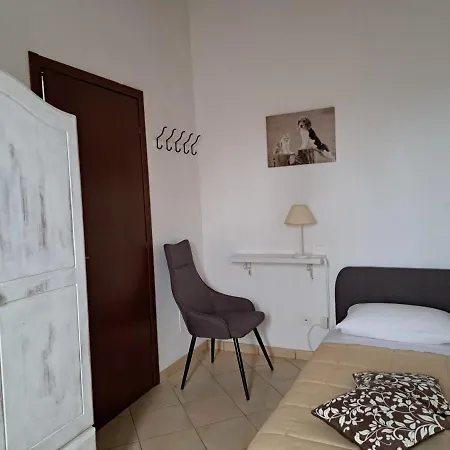 Pia Apartment